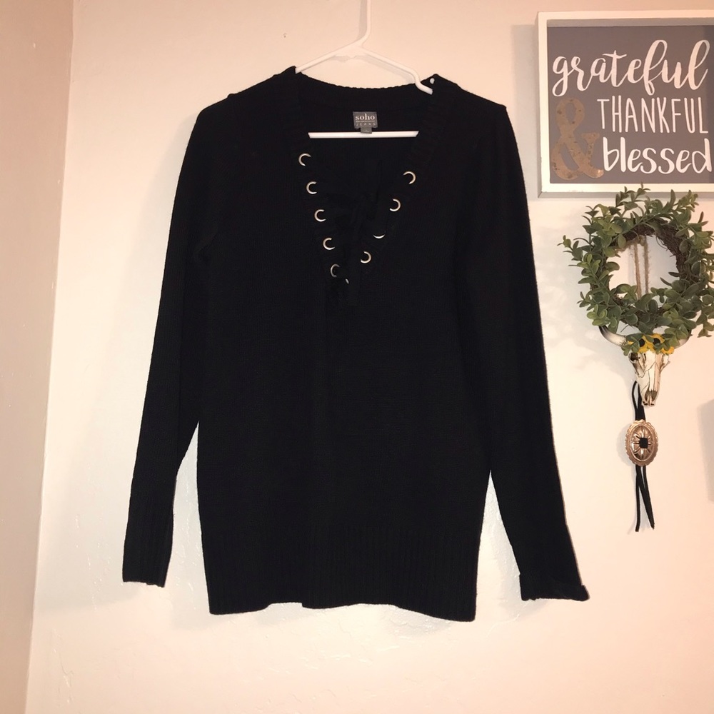 Dark navy blue sweater/too